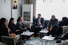 adalet-bakani-tunctan-atlas-caglayanin-ailesine-ziyaret-muBL1Hgk.webp