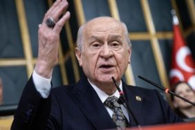 bahceli-izledigi-bu-diziye-hayran-kaldi-hemen-basrol-oyuncusunu-aradi-hUdf65v4.jpg