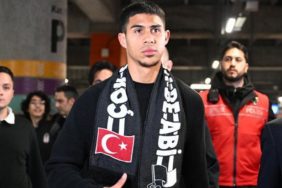 besiktas-transferi-duyurdu-devis-vasquez-istanbula-geldi-jVTrQNWt.jpg