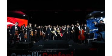 buyuksehirin-genclik-senfoni-orkestrasi-birinci-konserinde-devlesti-JPMc4m6Y.jpg