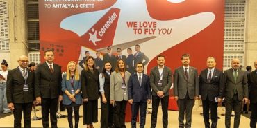 corendon-airlines-3-alz-londra-milletlerarasi-sihhat-turizmi-fuarina-ana-sponsor-olarak-dayanak-verdi-Omh6UMaC.jpg
