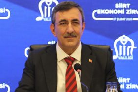 cumhurbaskani-yardimcisi-yilmaz-siki-para-politikalarimizi-devam-ettirecegiz-ScCyhjJC.jpg