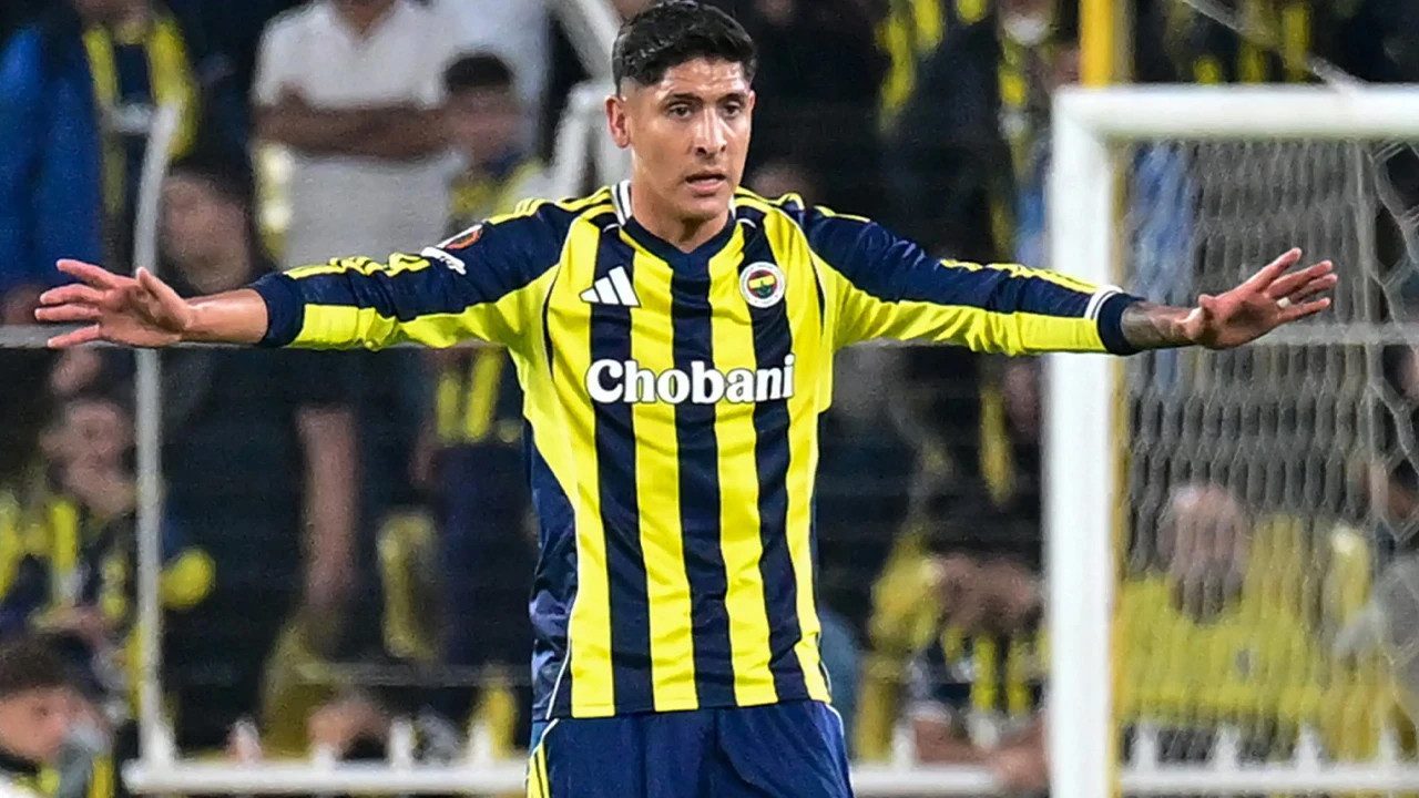 fenerbahce-edson-alvarezin-ameliyat-oldugunu-acikladi-da8aFEWc.jpg