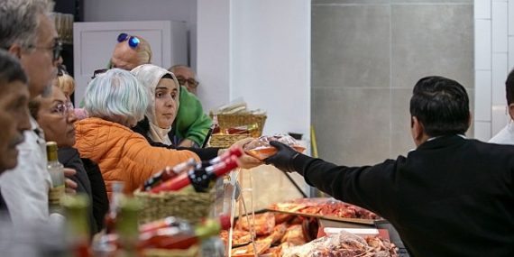Güzelbahçe Belediyesi’nden İkili Açılış