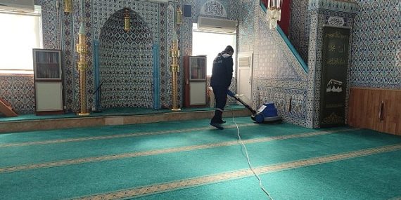 Kandıra Belediyesi Ramazanla Birlikte Mescitlerde Paklık Seferberliği Başlattı