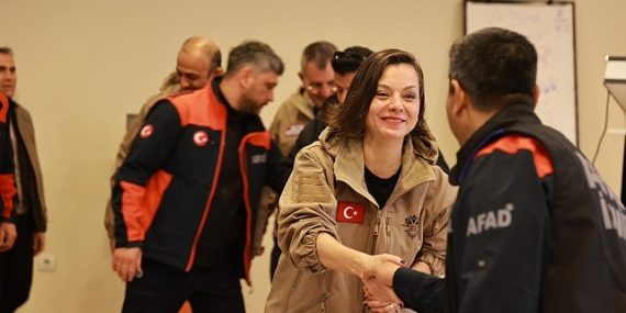 Karabağlar Belediyesi KAR-KUT ile Alanda Daha Güçlü
