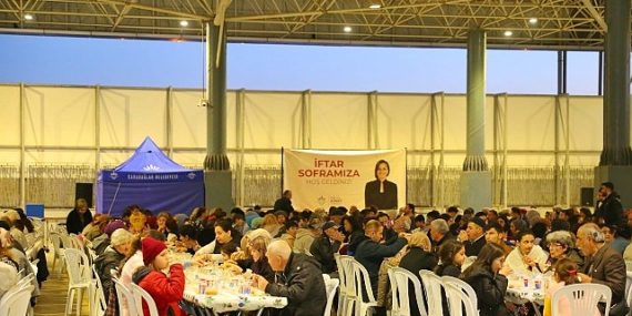 Karabağlar ‘da Ramazan Rahmeti Ortak Sofralarda Paylaşılacak