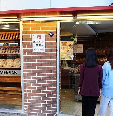 karsiyakada-askida-pide-kampanyasi-basladi-qb3nLR5n.jpg