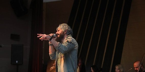 Keçiören Belediyesin’den Barış Manço Ve Cem Karaca Anısına Konser