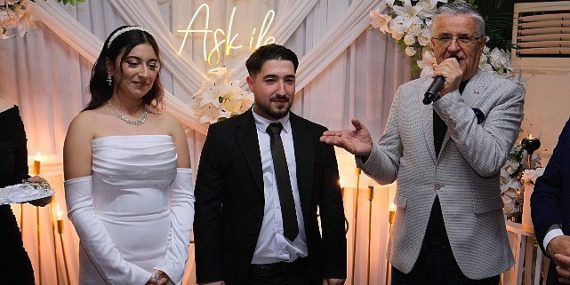 Kemer Belediyesi Bayanlar Lokali’nde nişan merasimi