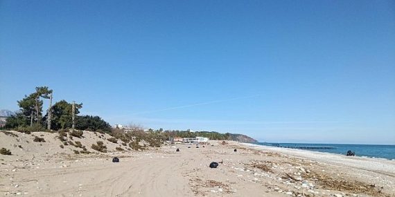 Kıyılarda paklık çalışması