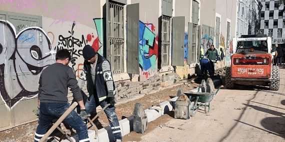 Konak Belediyesi’nden Alsancak’ta üst yapı atağı