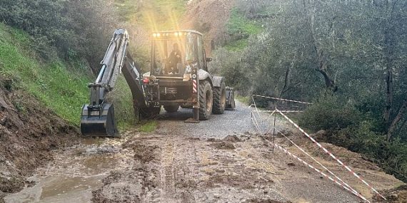Lider Çerçioğlu’nun Öncülüğünde Aydın’ın Tüm İlçelerinde Yol İmal ve Yenileme Çalışmaları Sürüyor
