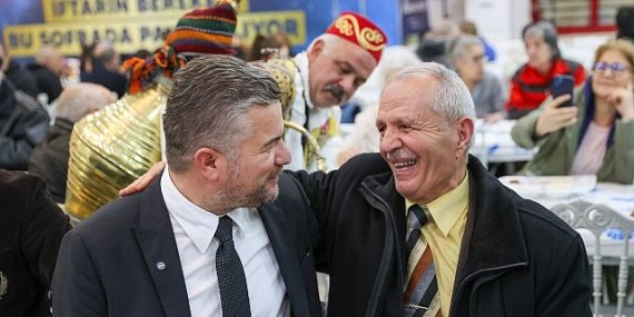 Lider Görkem Duman Bucalılarla tıpkı sofrada buluştu