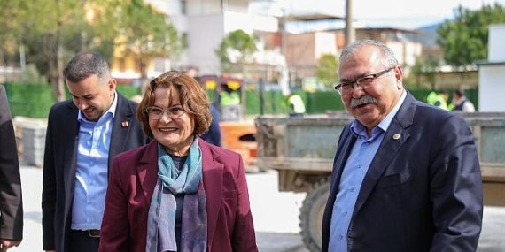Lider Hatice Gençay ve Milletvekili Bülbül, Özel Çocuklar Oyun Konutunu Ziyaret Etti