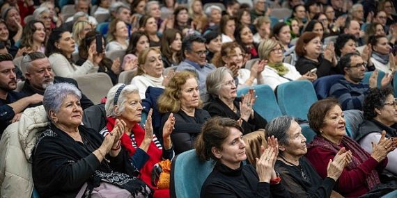 Müzikle laik Cumhuriyet vurgusu