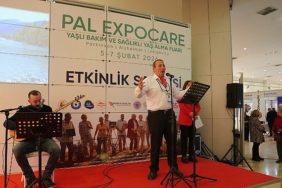 seferihisar-belediyesi-3-yas-universitesi-pal-expocare-fuarinda-buyuk-ilgi-gordu-pO58NXSX.jpg