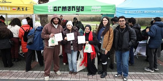 Tabiatın en şık konukları hayran bıraktı