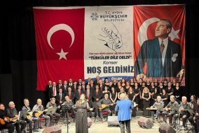 turkulerin-essiz-notalari-aydin-buyuksehir-belediyesi-sukran-gungor-yildiz-kenter-kultur-merkezi-ve-tiyatro-salonundan-pAVPcdOY.jpg