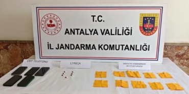 antalyada-uyusturucu-operasyonunda-7-zanli-tutuklandi-QFzpPBJz.jpg