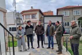ayvalik-alan-baskanligi-takimindan-burhaniye-kent-arsivine-ziyaret-9e29d34Z.jpg