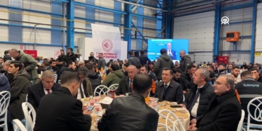 bakan-uraloglu-sakaryada-turasas-iftar-programinda-konustu-Hu12jOME.jpg