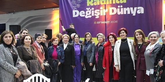 Bayanla Değişir Dünya