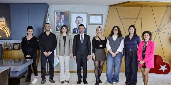 Bayraklı Belediyesi ve Pi Gençlik Derneği’nden Stratejik İş Birliği Protokolü