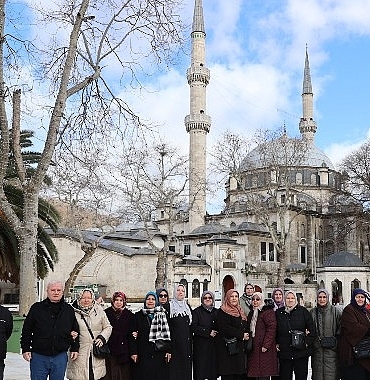 bayrampasa-belediyesinden-ramazanda-manevi-istanbul-seyahatleri-lXENTHES.jpg