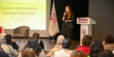 bornovada-cocuklari-siddete-karsi-mudafaa-seferberligi-az9gv3ye.jpg