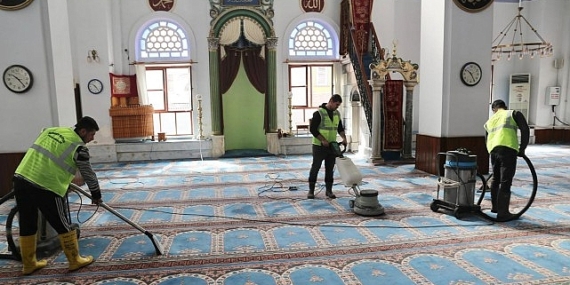 Burhaniye Belediyesi Ramazan Ayı’nda Dayanışmayı Büyütüyor