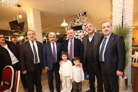 buyukakin-sehit-aileleri-gazi-ve-yaslilar-ile-bir-ortaya-geldi-Y8Z9JPqt.jpg