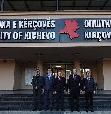 buyuksehir-kircova-ile-kardes-kent-olacak-da3kRkOl.jpg
