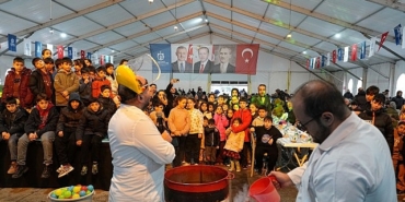 buyuksehir-ramazan-cadirinda-hafta-sonu-sevinci-1DHV1r3O.jpg