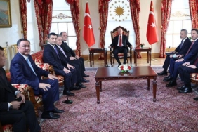 cumhurbaskani-erdogan-turk-devletleri-teskilati-heyetini-kabul-etti-3P5v6zcC.jpg