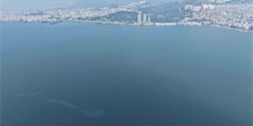 izmir-korfezinde-tekrar-dis-kaynakli-kirlilik-alarmi-Nq8ITNG8.jpg