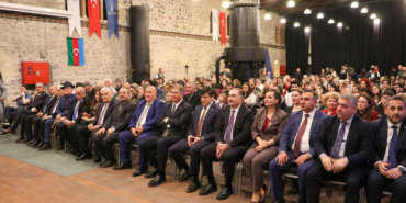 izmirde-azerbaycanlilar-nevruz-bayramini-kutladi-kXm43V54.jpg