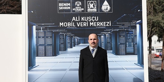 Lider Altay, Harikulâde Durumlarda Dijital Güvenliği Sağlayacak KOSKİ Taşınabilir Bilgi Merkezini İnceledi