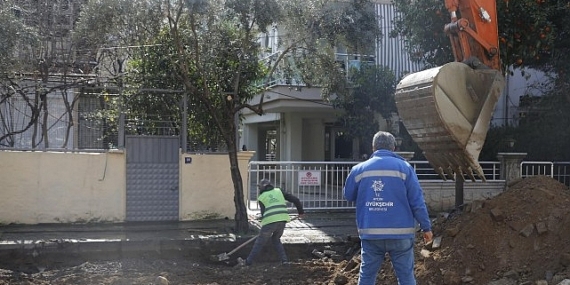 Lider Çerçioğlu Aydın’ın Tüm İlçelerinde Yol İmal ve Yenileme Çalışmalarını Sürdürüyor