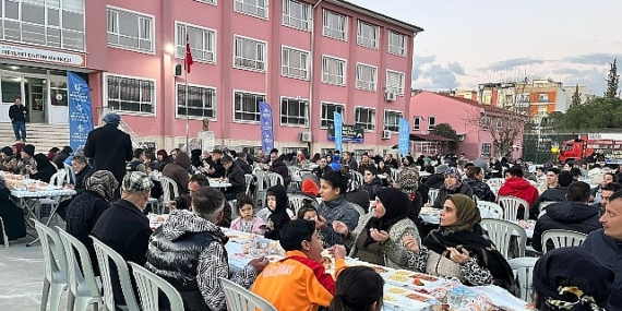 Lider Çerçioğlu Ramazan Ayının Rahmetini Aydın’ın Dört Bir Yanına Taşımaya Devam Ediyor