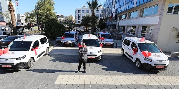 Lider Çiçek’ten Makam Aracı Kararı