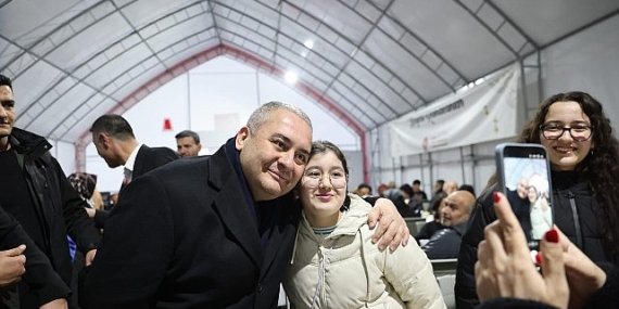 Lider Mesut Özarslan İftar Çadırında Vatandaşlarla Oruç Açtı