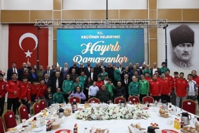 lider-ozarslan-ozel-ihtiyacli-bireyler-ve-atletlerle-iftarda-bulustu-u7zOlvwB.jpg