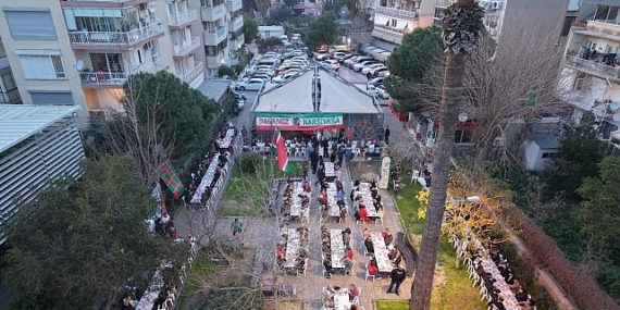 Lider Ünsal taraftarlarla iftarda buluştu