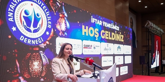 Lider Vekili Özdemir Korkutelililerle iftarda bir ortaya geldi