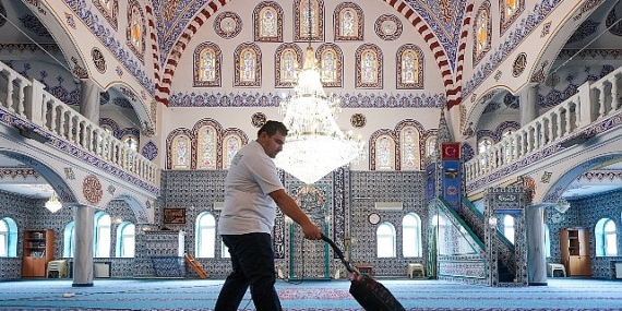 Maltepe’de ibadethaneler Ramazan Bayramı’na hazır