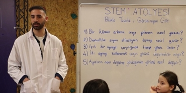maltepede-kiz-cocuklari-stem-atolyesinde-bulustu-m3cfNYAj.jpg