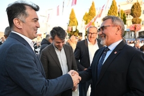 manisa-buyuksehir-belediyesinin-iftar-sofrasi-selendide-kuruldu-MwSSI8fC.jpg