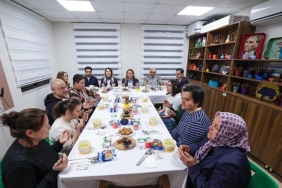 manisiz-yasamevinde-iftar-bulusmasi-c6MCqstZ.jpg