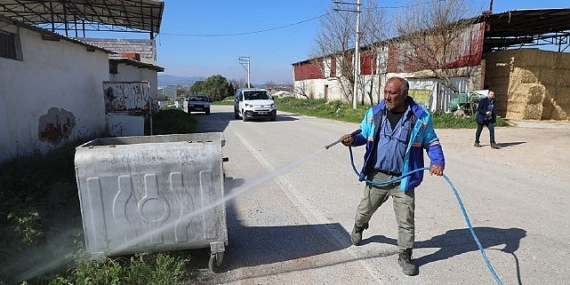 Menderes’te Ot İlaçlamaları Başladı